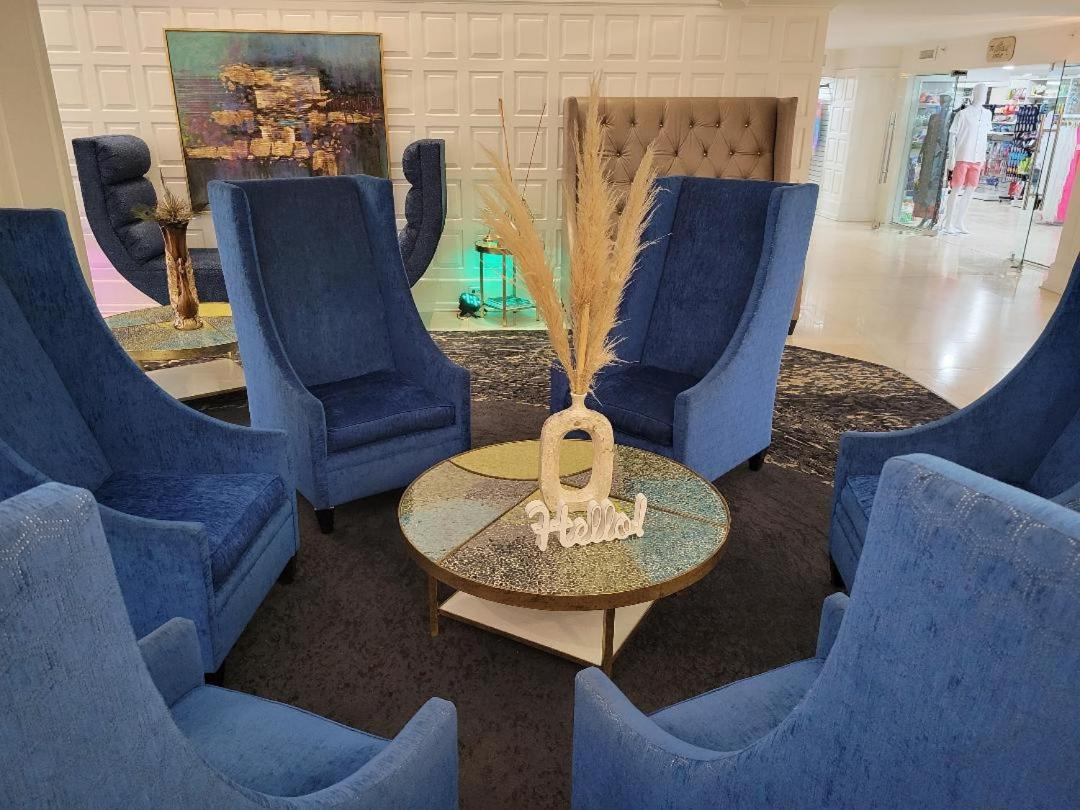 2 Bedroom 2 Bath Beachfront Condo On Miami Beach Millionaire Row Bagian luar foto