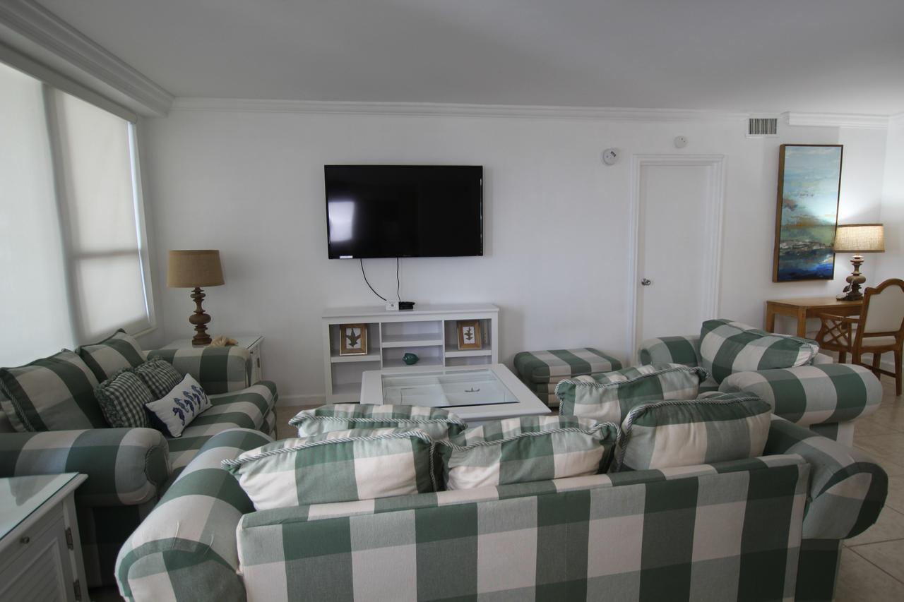 2 Bedroom 2 Bath Beachfront Condo On Miami Beach Millionaire Row Bagian luar foto