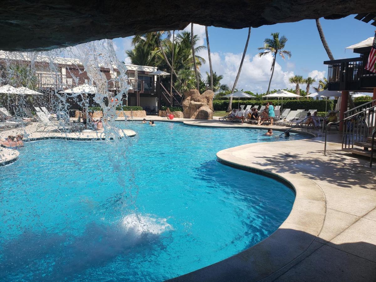 2 Bedroom 2 Bath Beachfront Condo On Miami Beach Millionaire Row Bagian luar foto